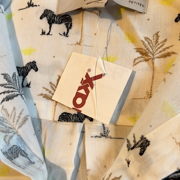 NWT Ann Taylor white button up long sleeve top with zebras and palm trees - Picture 10 of 10